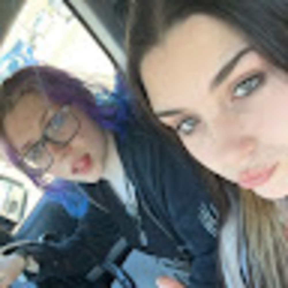 Meet your Posher, Neva